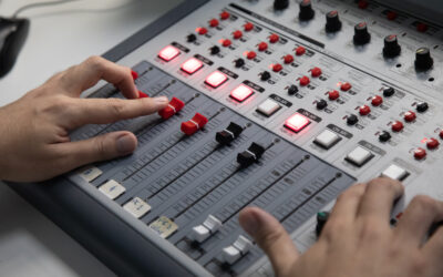 Hacé tu programa en Radio UNAHUR