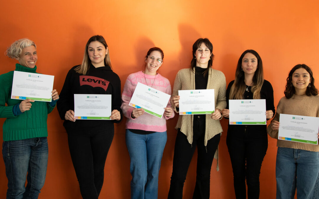 Encuentro con estudiantes e investigadores que participan en programas de intercambio internacional 2025