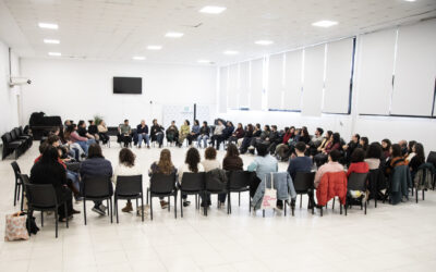 Reunión con becarios UNAHUR